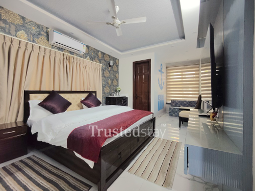 Bedroom one of C-2 TrustedStay Service Apartment in Vasant Kunj, New Delhi